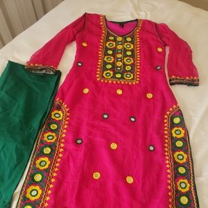 Shalwar kameez and dupatta